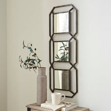 Accent Mirror