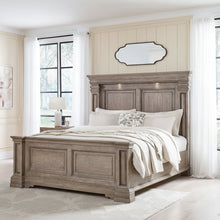 Blairhurst King Panel Bed
