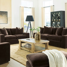 Maxton Heights Sofa Set