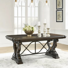 Maylee Dining Table