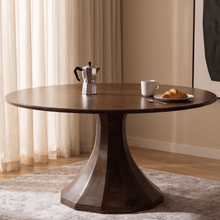 Monolith Mango Wood Round Dining table