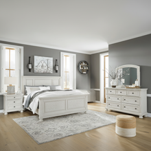 Robbinsdale King Panel bedroom
