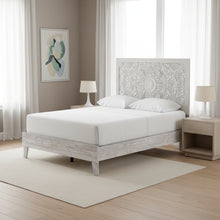 Paxberry Queen Panel Bed