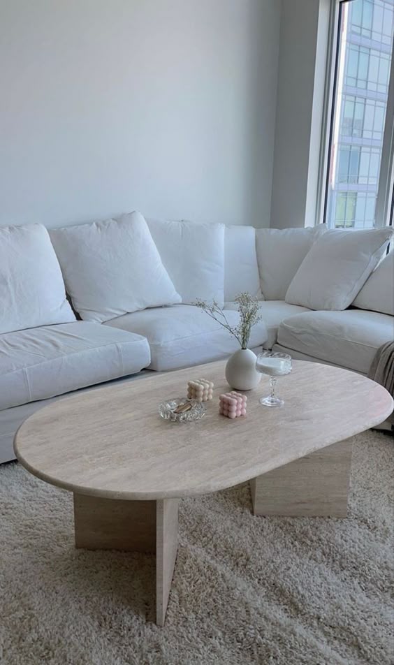 Royal | MajesticMosaic Marble Coffee Table in Natural Travertine Marble - Beige - 120x70x45 cm