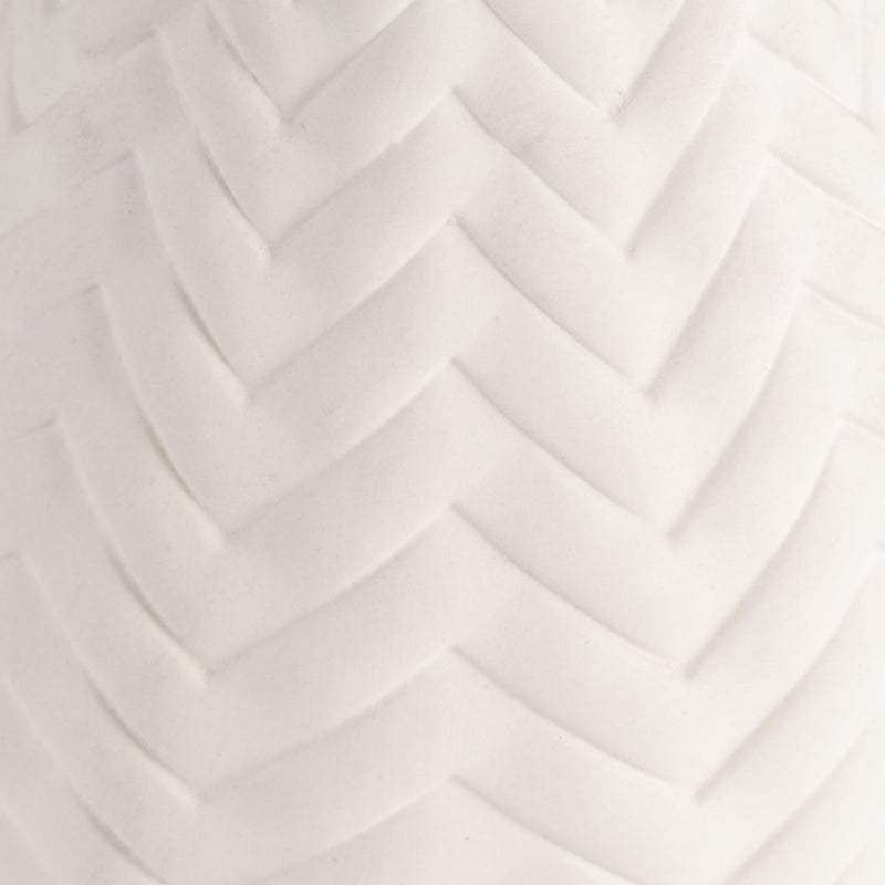 10" Chevron Vase, White - Al Rugaib Furniture