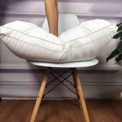 Microfiber Prime Hotel Pillow with Double Golden Line 90×50×15