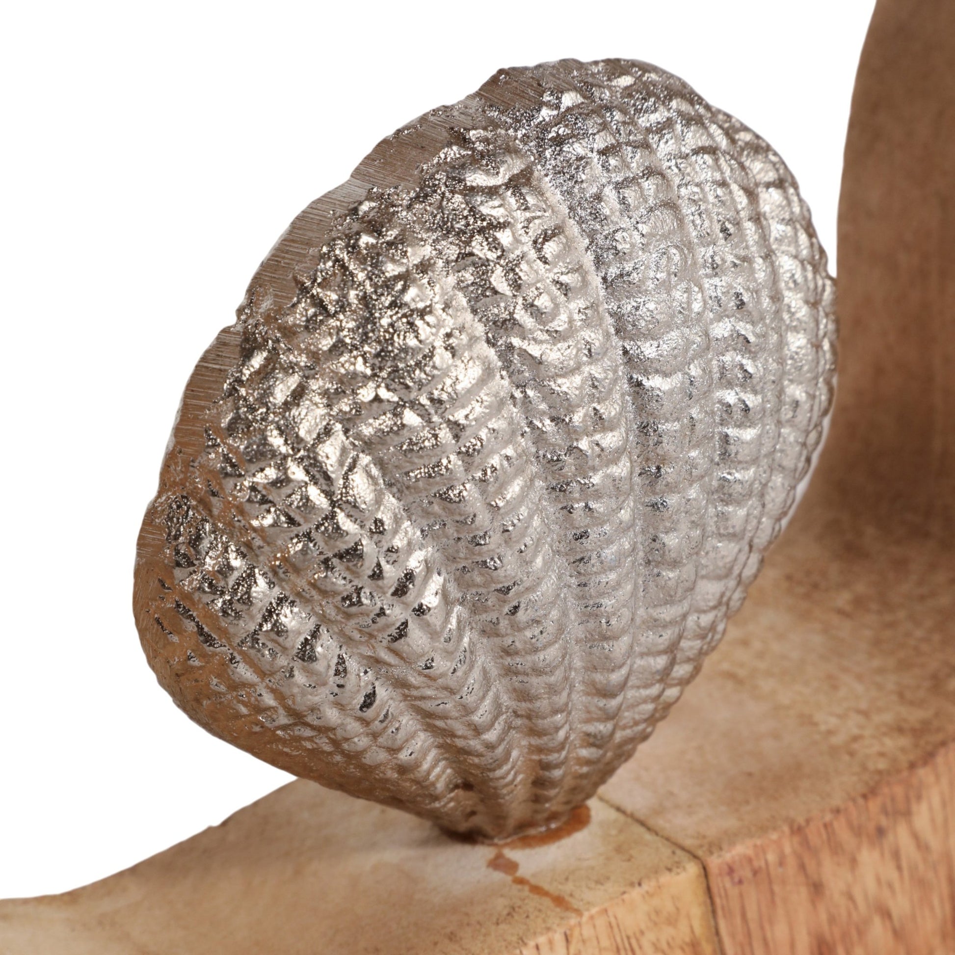 10x10" Seashell In Wood Round, Silver/natural Table Decors| Sagebrook Home