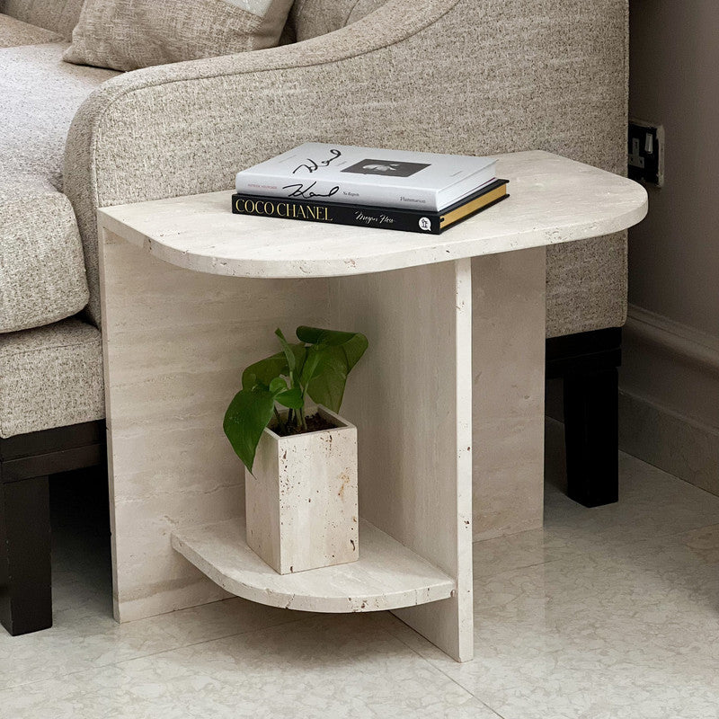 Royal | IvoryIvy Marble Accent Table in Natural Travertine Marble - Beige - 60x50x50 cm