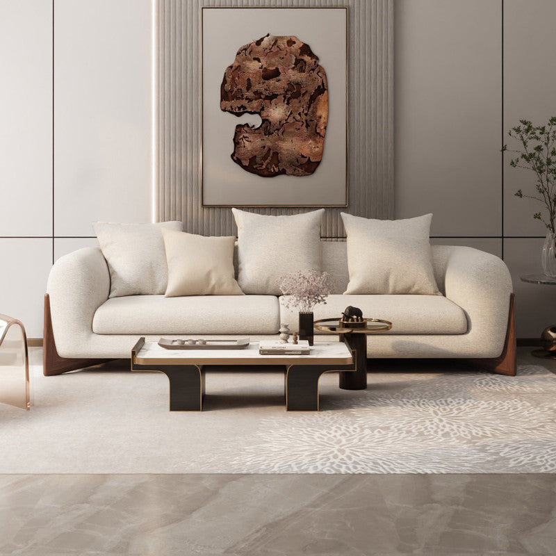 كنبة بثلاثة مقاعد من قماش بوقلي وإطار خشب سويدي