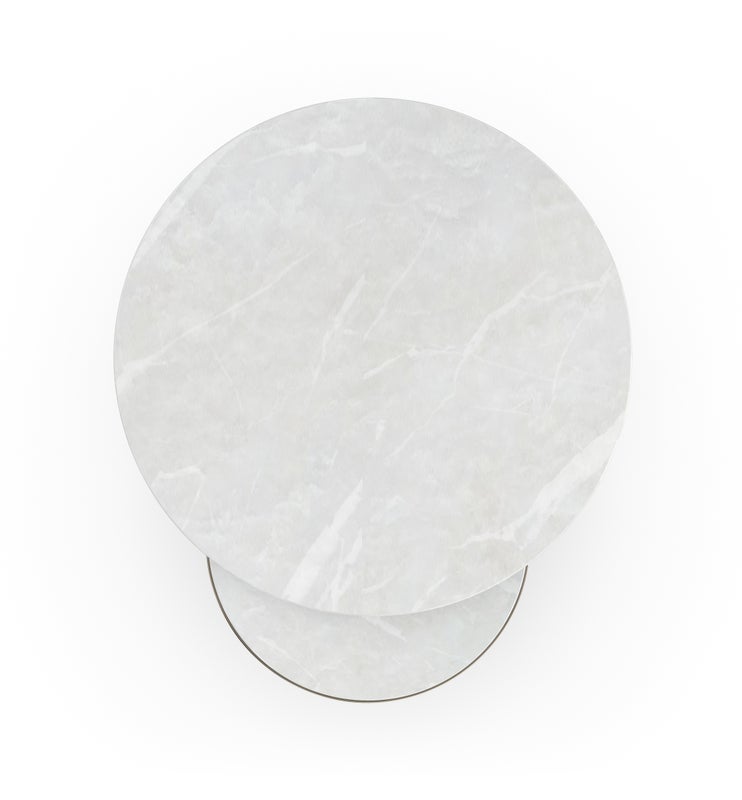 طاولات جانبية متداخلة بتصميم مداري