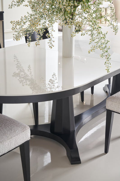 طاولة طعام كاراكول الكلاسيكية - بوردو