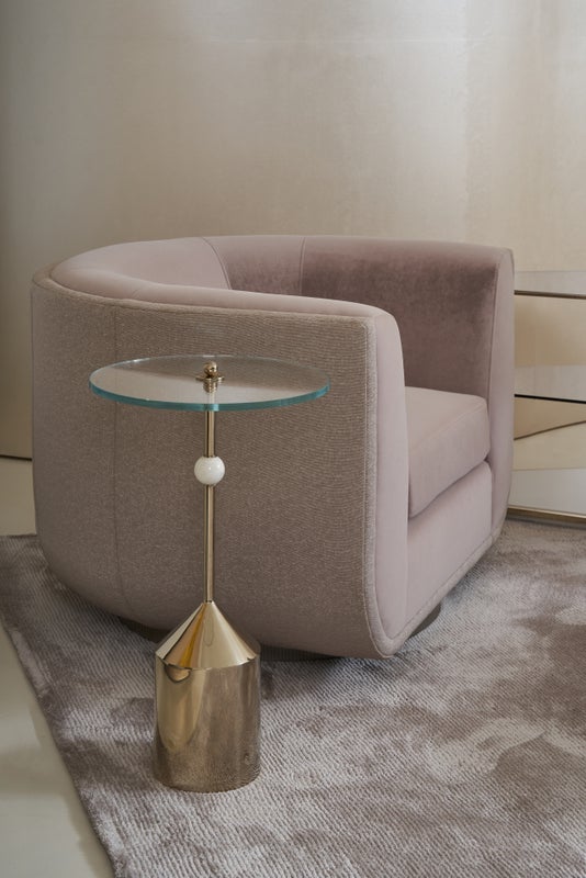 طاولة جانبية كلاسيكية من كاراكول - ألفا