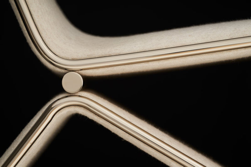 Caracole Upholstery - Parallax