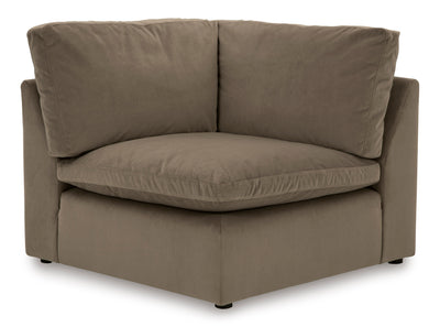 15706- Sophie RAF Sectional