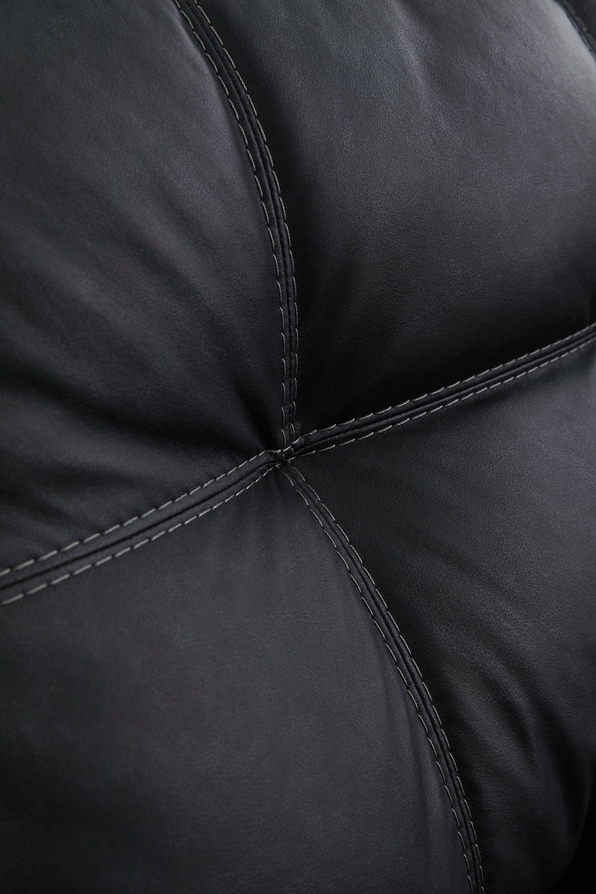 Barlin Mills Sofa