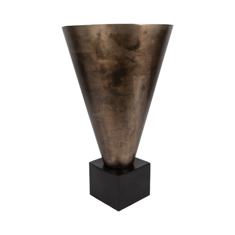 19" Cassendra Large Metal Vase, Gold - Al Rugaib Furniture