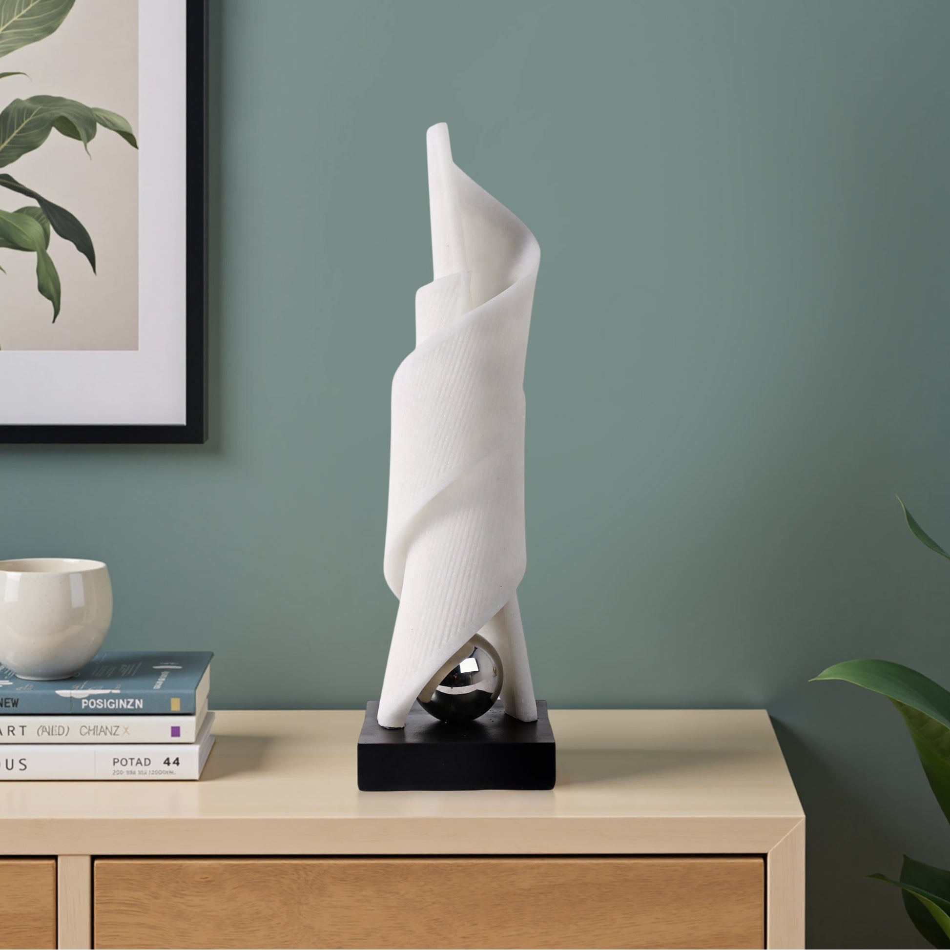 20" Glendo Quartz Resin Statuary With Stainless Table Decors| Sagebrook Home