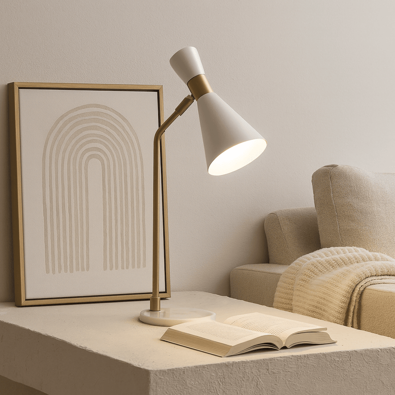 21" METAL TABLE LAMP, WHITE/GOLD - Al Rugaib Furniture