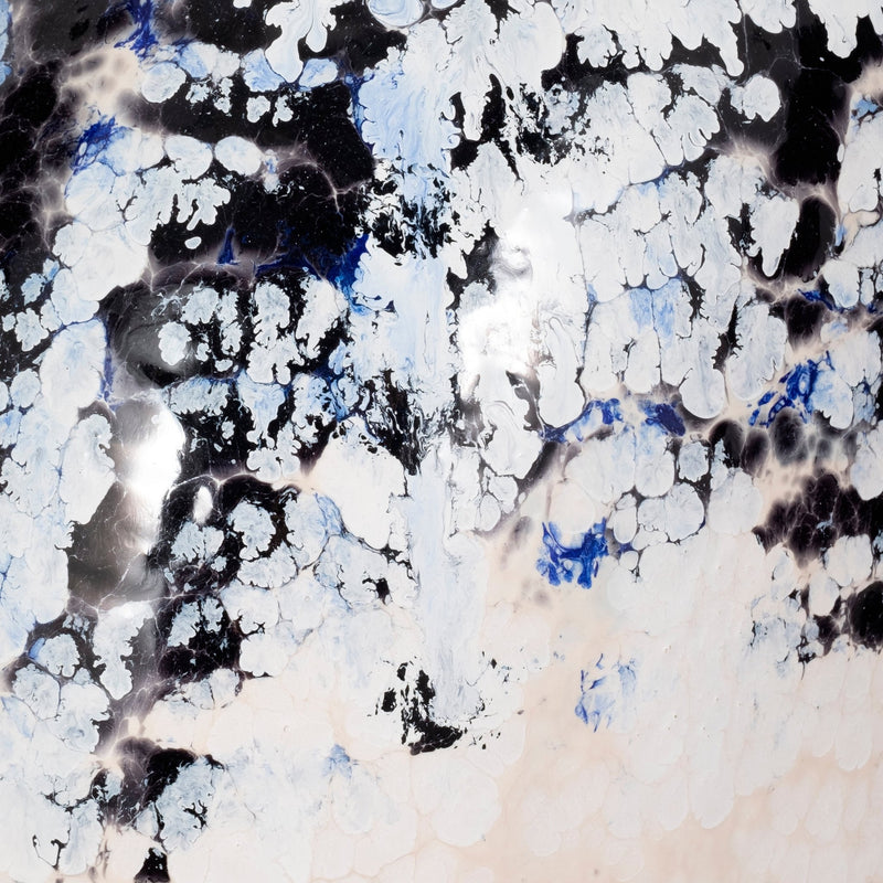 21" Round Metal Vase Arctic Finish, White/blue - Al Rugaib Furniture