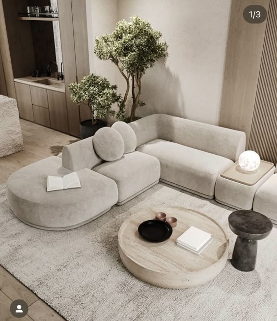 Royal | SableShine Marble Coffee Table in Natural Travertine Marble - Beige - 100x100x40 cm