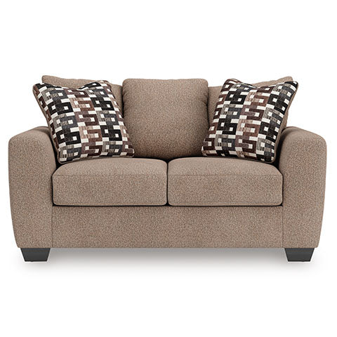 Triston-Peaks Loveseat