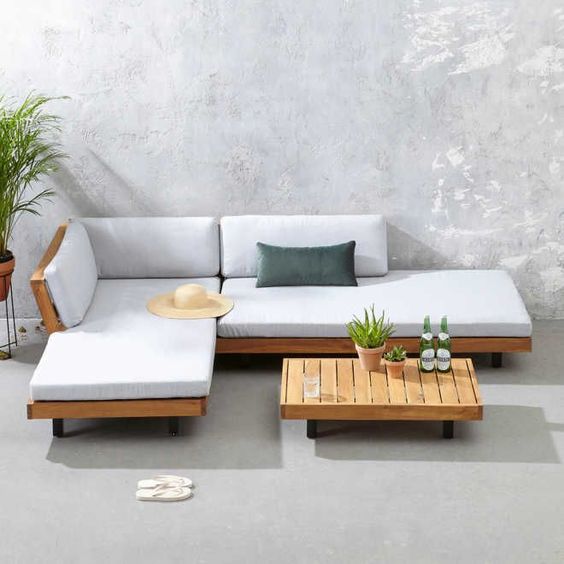 Royal | 2-Piece White Outdoor Seating Set - 250x250x70cm Seating with 55x90x32cm Table