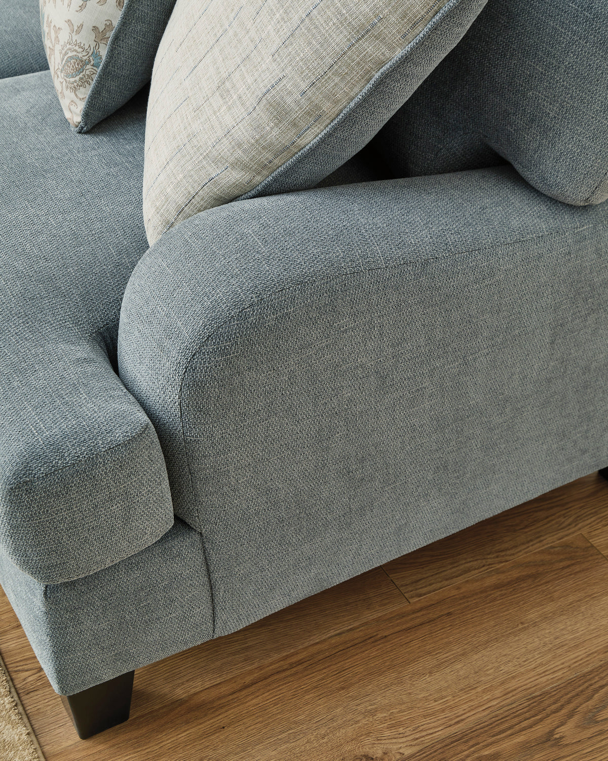 Talysee Sofa