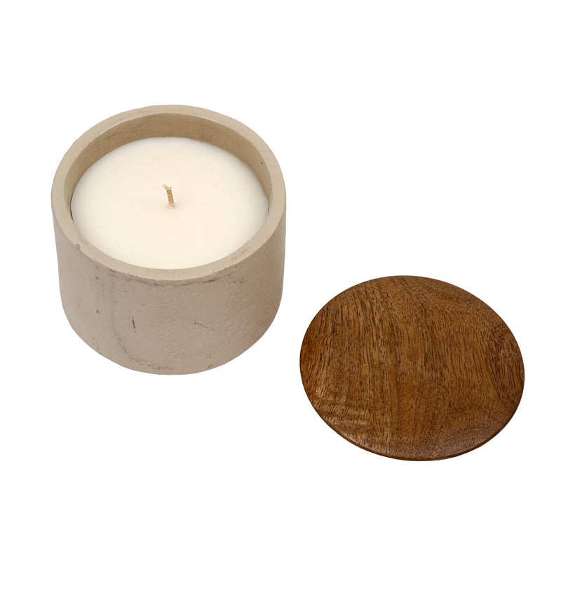 4" 7oz Euclyptus & Sage Footed Cndle W/lid, Cream - Al Rugaib Furniture