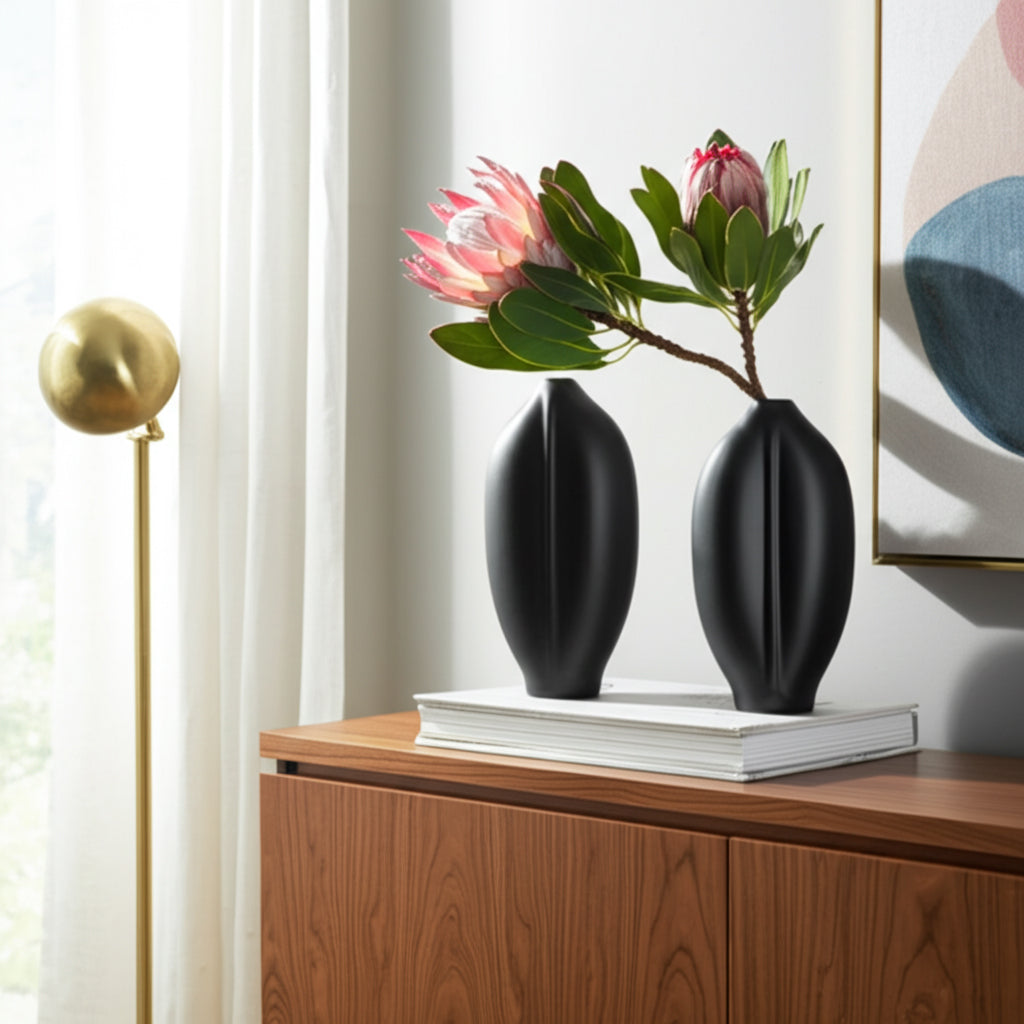 مزهرية بولتين السوداء Polten Black  Vase