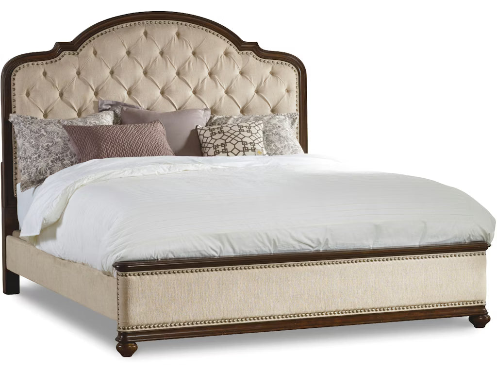 Leesburg King Upholstered Bed Beds| Hooker
