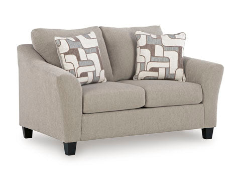 Willarae Loveseat
