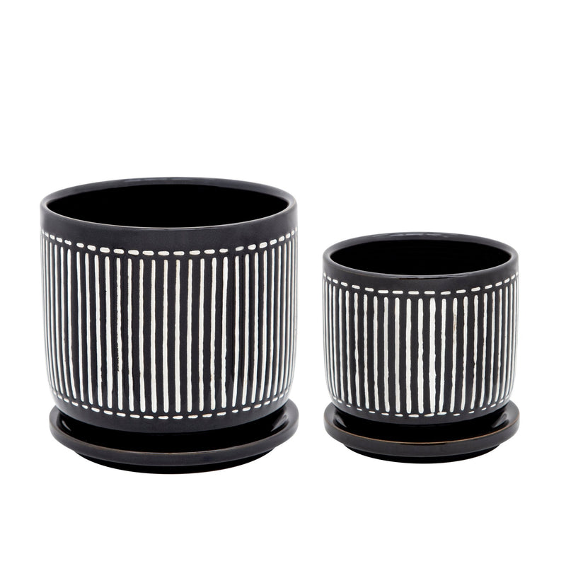 6" VERTICAL LINES PLANTER W/ SAUCER, BLACK - Al Rugaib Furniture