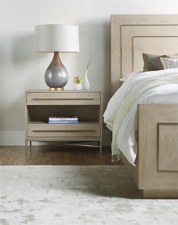 كاسكيد طاولة الليل ذات درجين Cascade Two-Drawer Nightstand