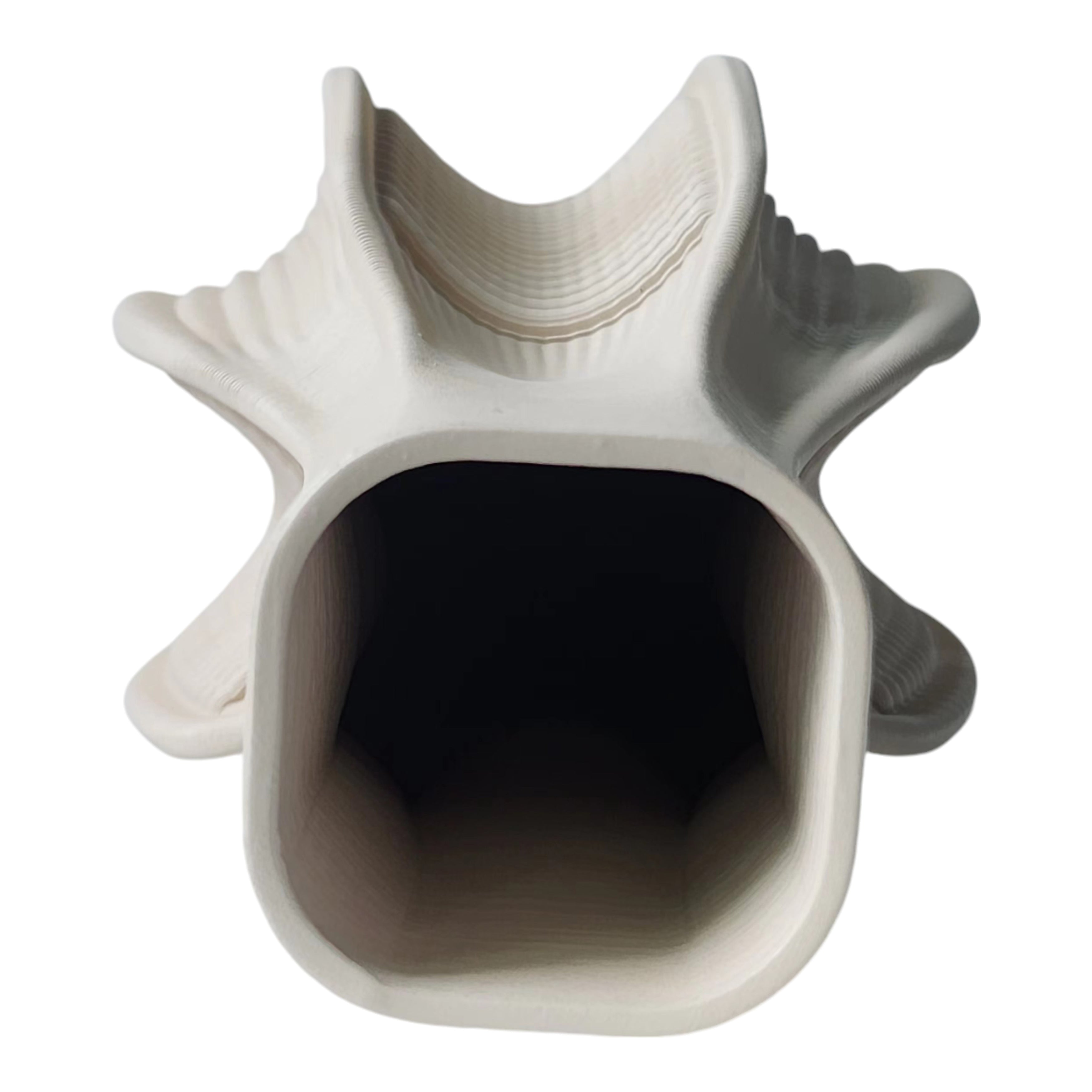 وعاء ترافورد المطبوع ثلاثي الأبعاد Trafford 3d Printed Vase