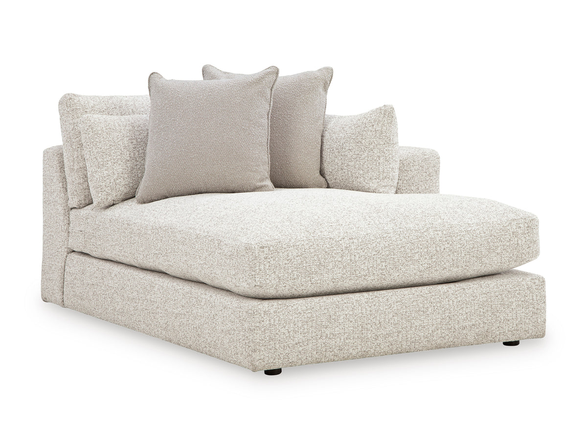 Stonecroft Manor 5-Piece Sectional with Chaise