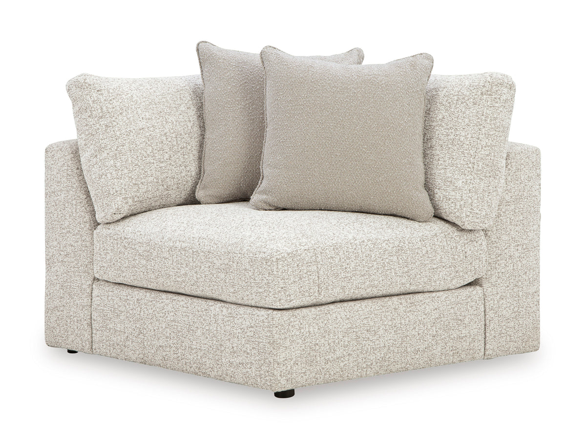 Stonecroft Manor 5-Piece Sectional with Chaise