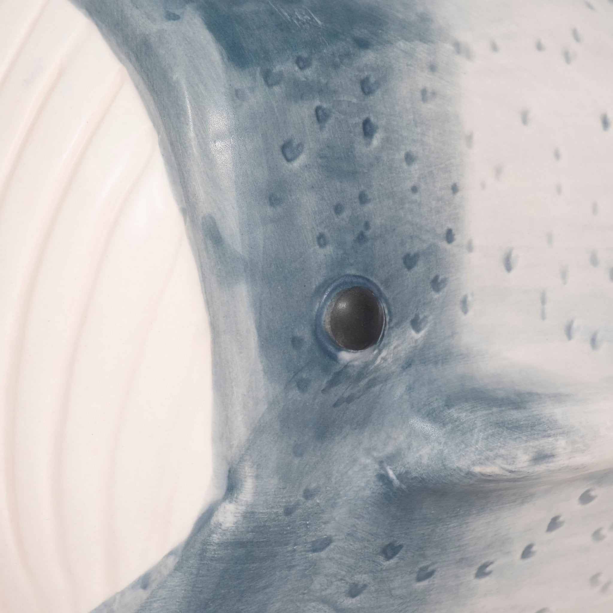8" Blue Whale Decor, Blue/white Table Decors| Sagebrook Home
