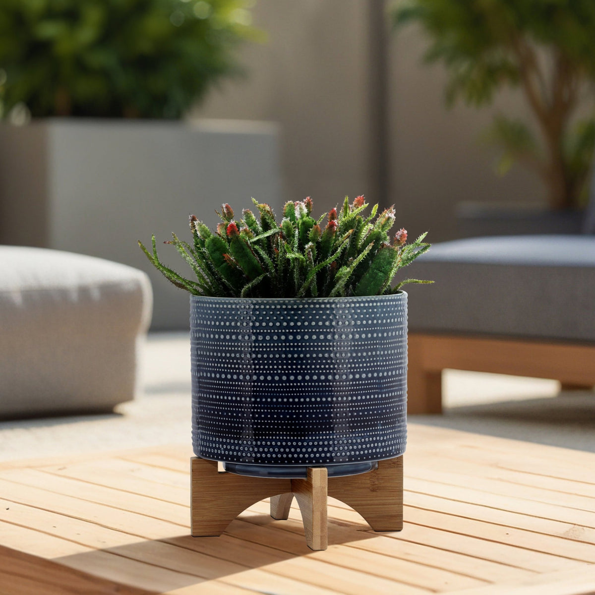 8" DOTTED PLANTER W/ WOOD STAND, BLUE Outdoor Planters| Sagebrook Home
