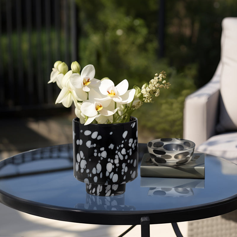 8" Hennie Small Black & White Glass Vase - Al Rugaib Furniture