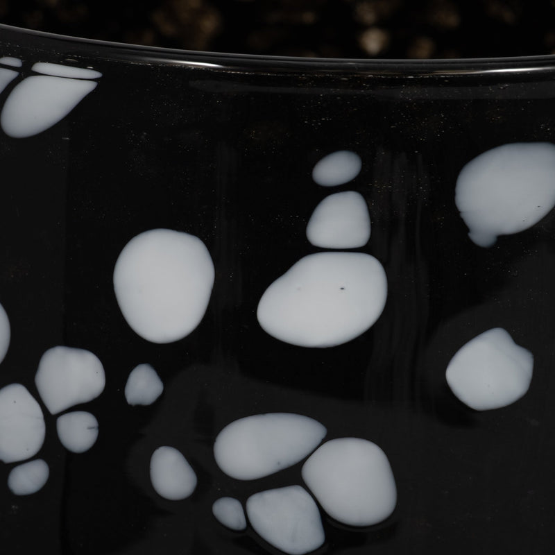 8" Hennie Small Black & White Glass Vase - Al Rugaib Furniture