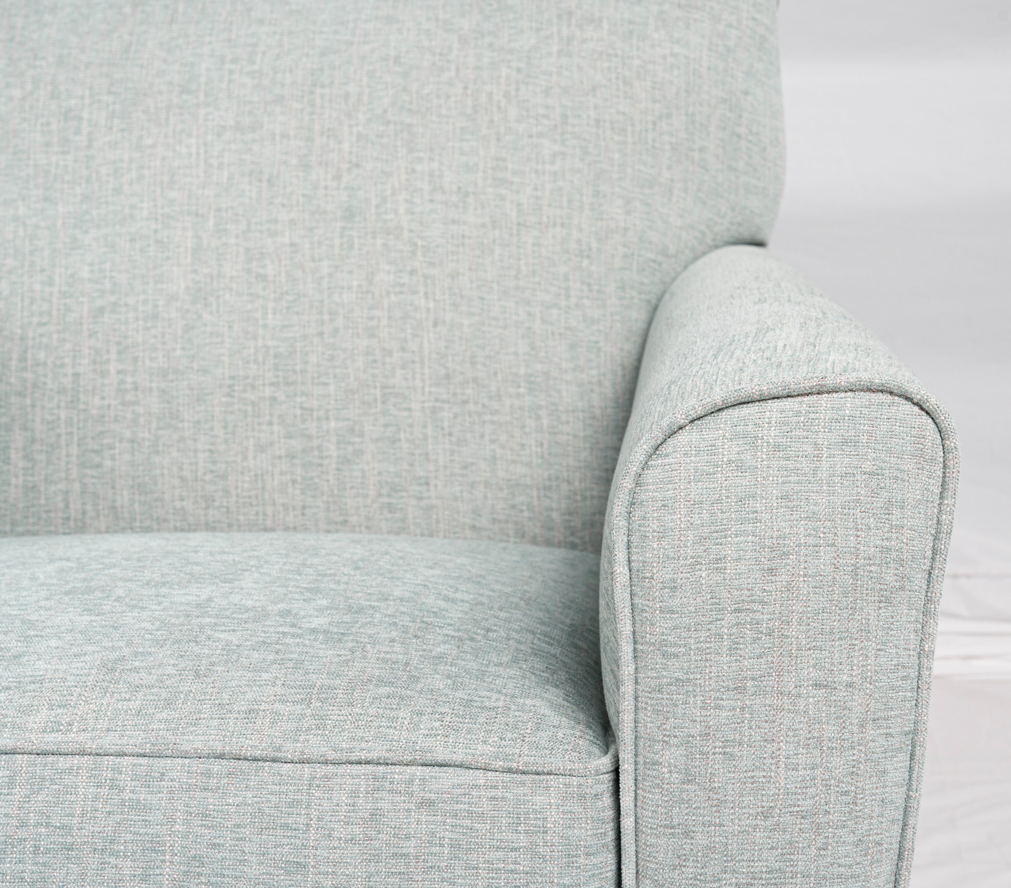 Monumental Sofa Set with 2 Free Terra Pearl - Table Lamp