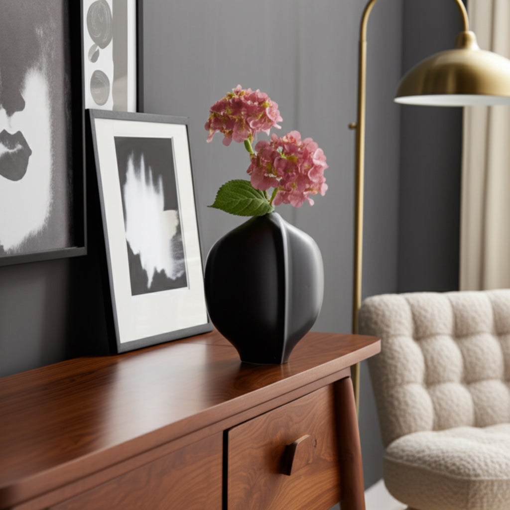 مزهرية بولتن السوداء Polten Black  Vase
