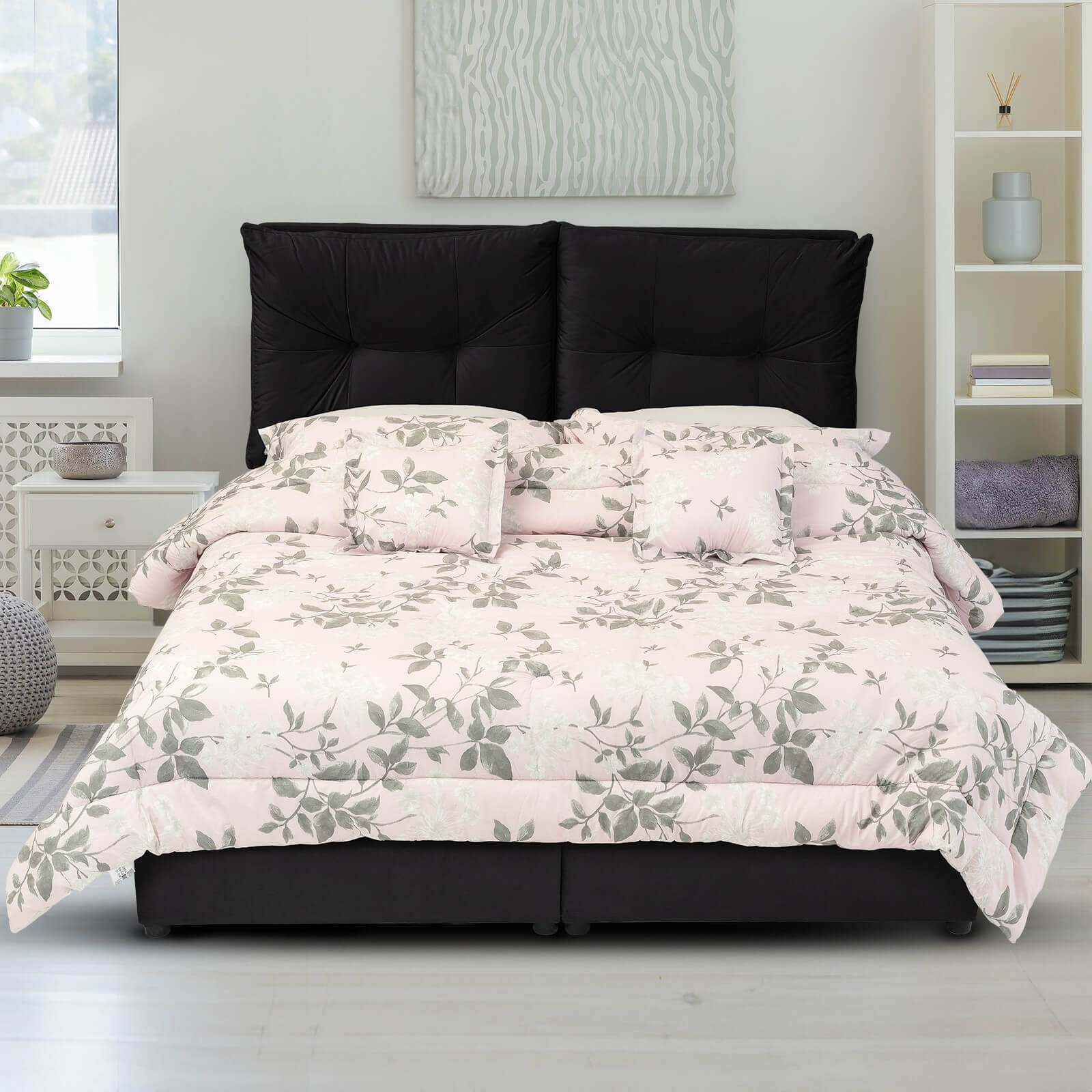 In House | Oslo Velvet Bed Frame Black 200x100