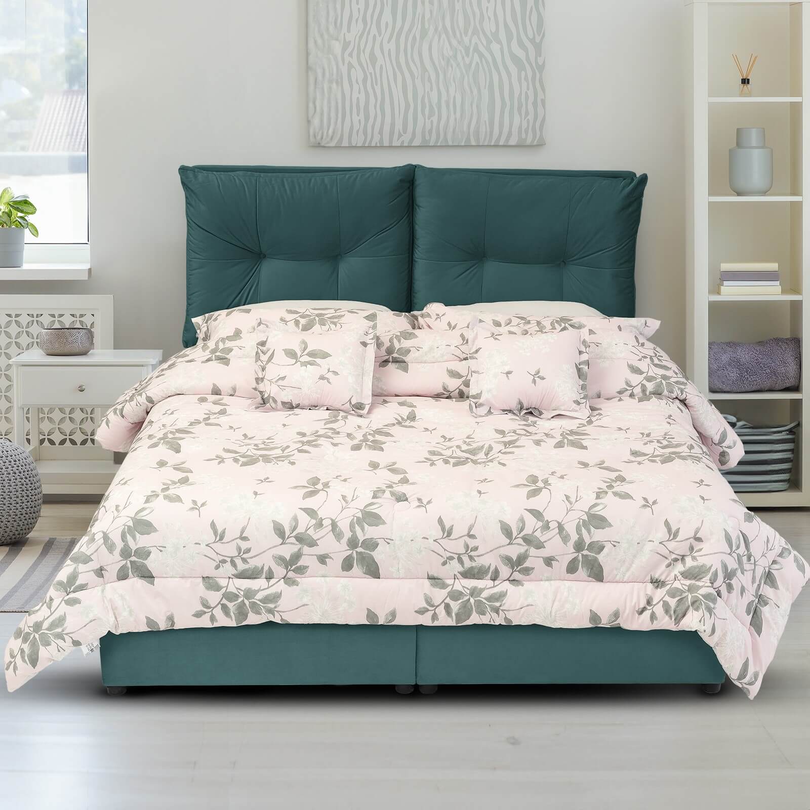 In House | Oslo Velvet Bed Frame Turquoise 200x90