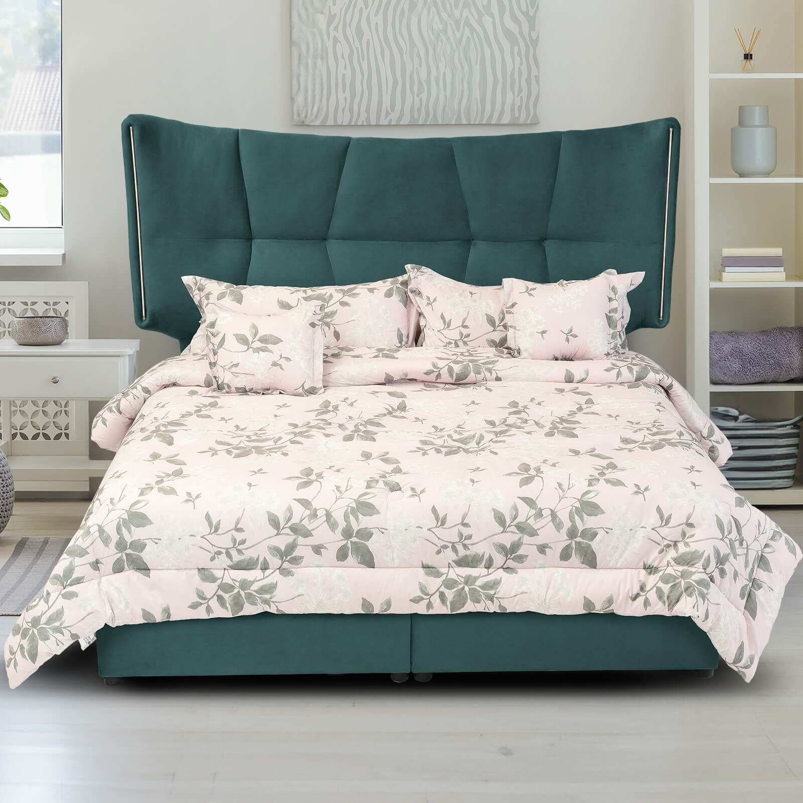 In House | Oslo Velvet Bed Frame Turquoise 200x200