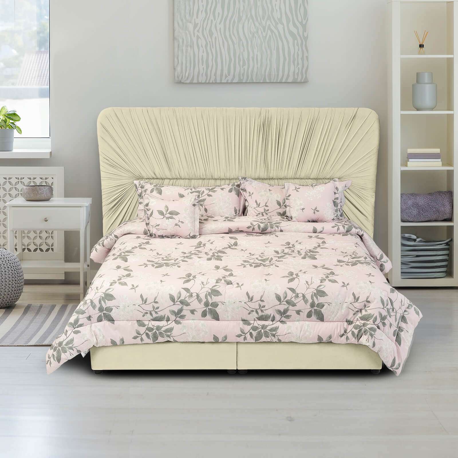 In House | Alkmar Bed Frame Velvet Black 200x120
