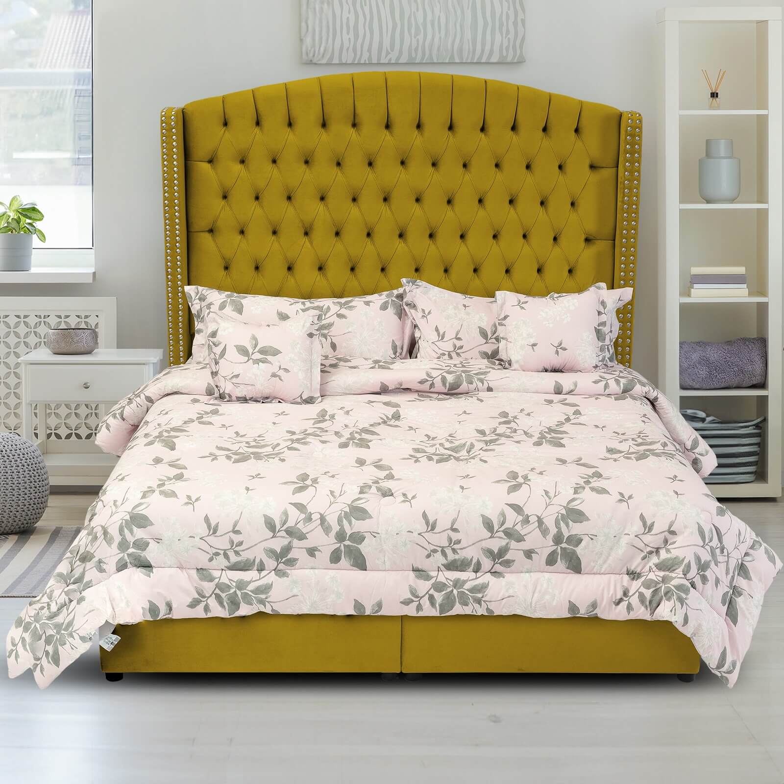 In House | Alkmar Bed Frame Velvet Gold 200x160