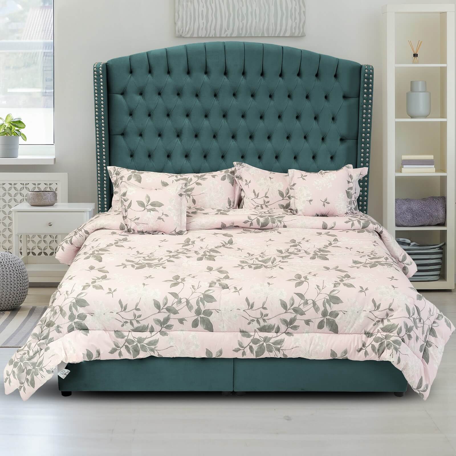 In House | Alkmar Bed Frame Velvet Turquoise 200x160
