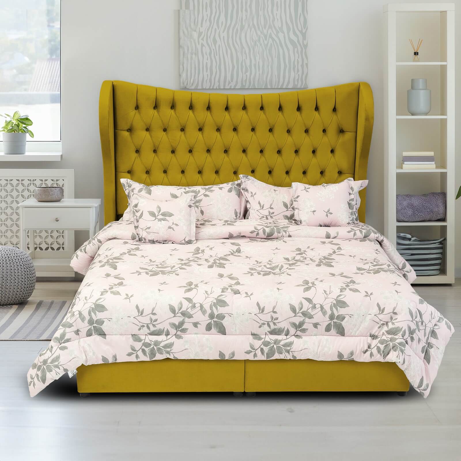 In House | Serin Bed Frame Velvet Gold 200x120
