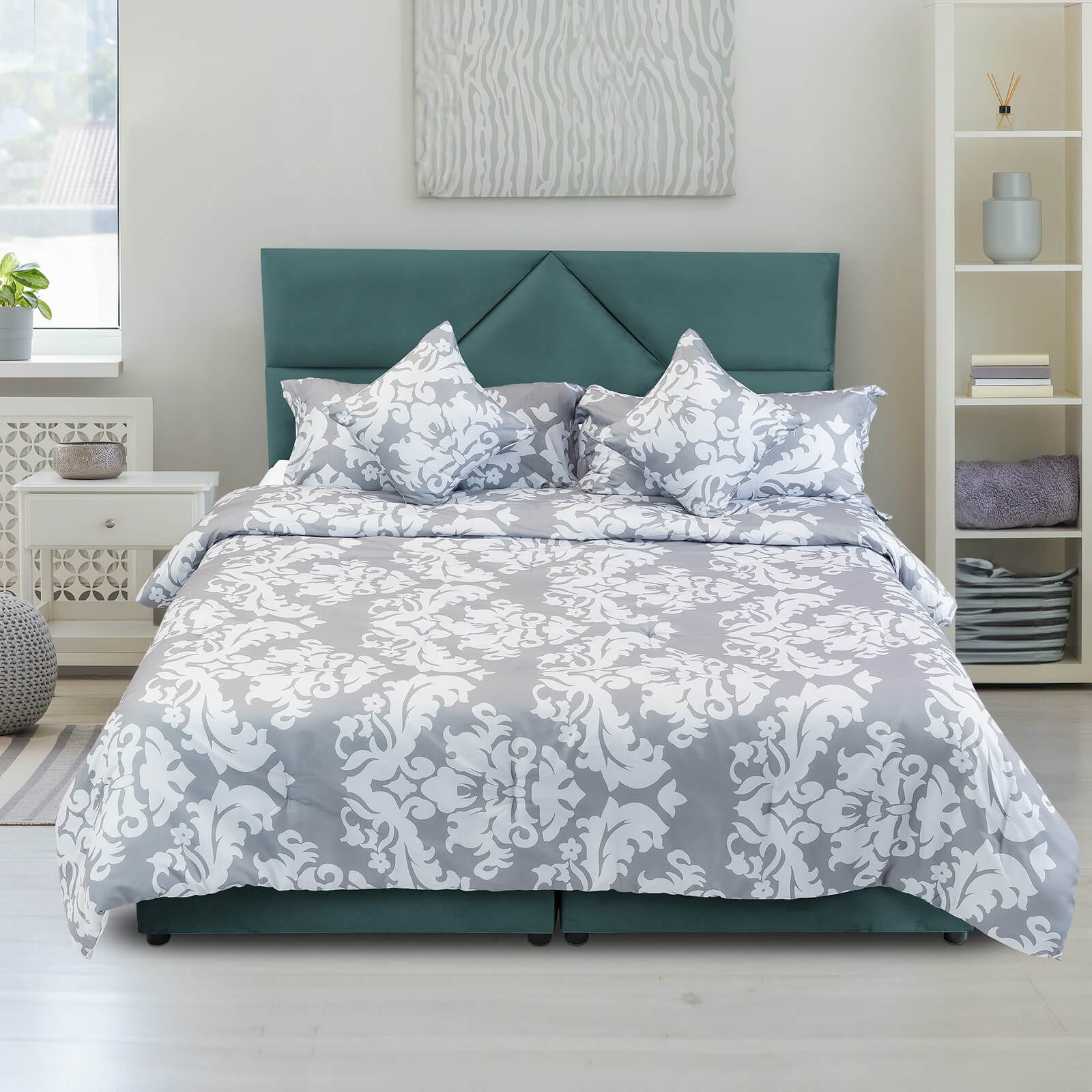 In House | Al Shahba Bed Frame Velvet Turquoise 200x120
